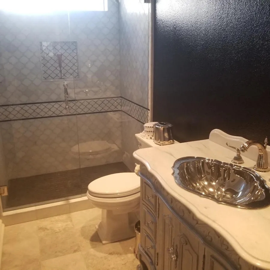 Professional plumbing work and bathroom remodeling in Wimauma